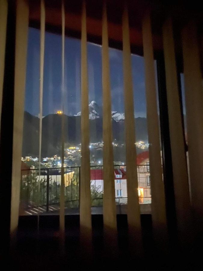 Hotel Four Season In Kazbegi Exteriér fotografie