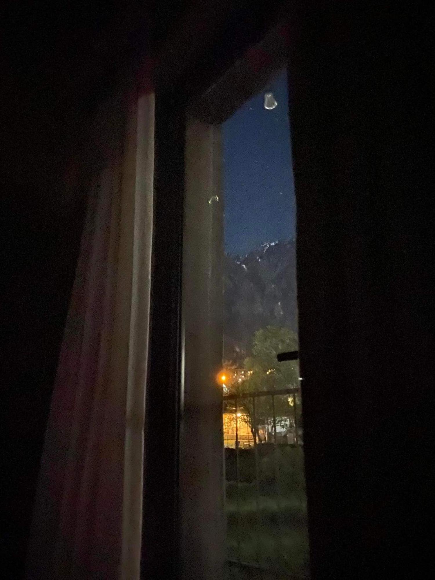 Hotel Four Season In Kazbegi Pokoj fotografie