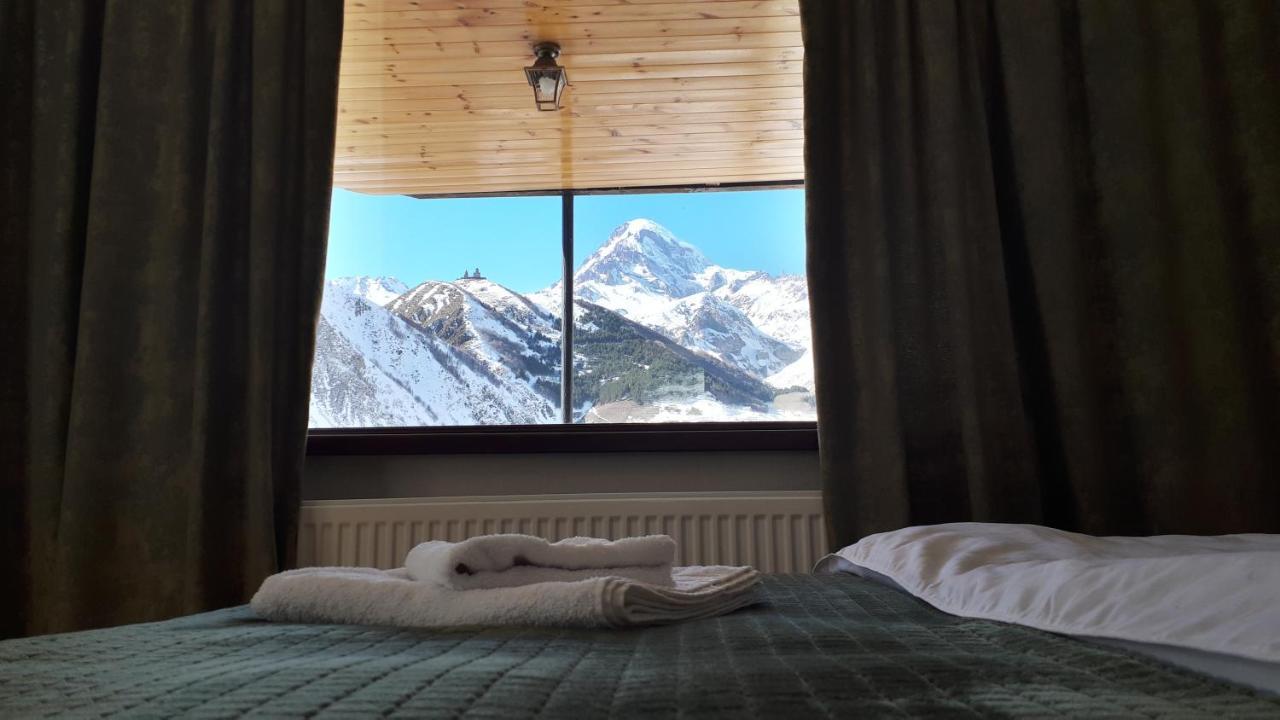 Hotel Four Season In Kazbegi Exteriér fotografie